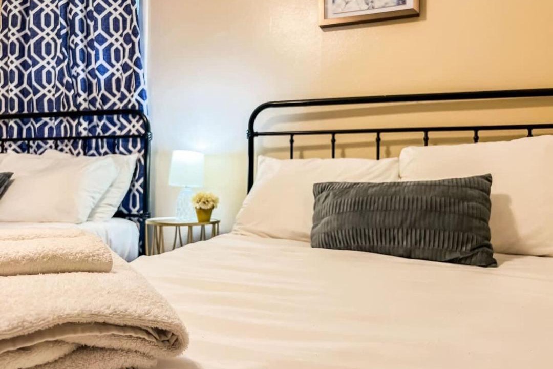 Photo of Bedroom in Normal