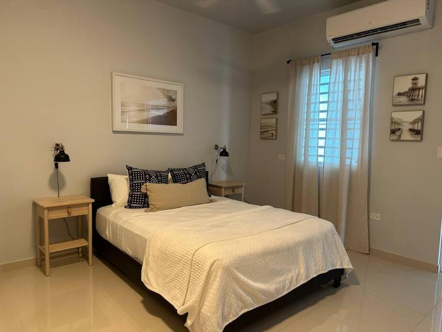 Photo of Bedroom in Eleanor Roosevelt