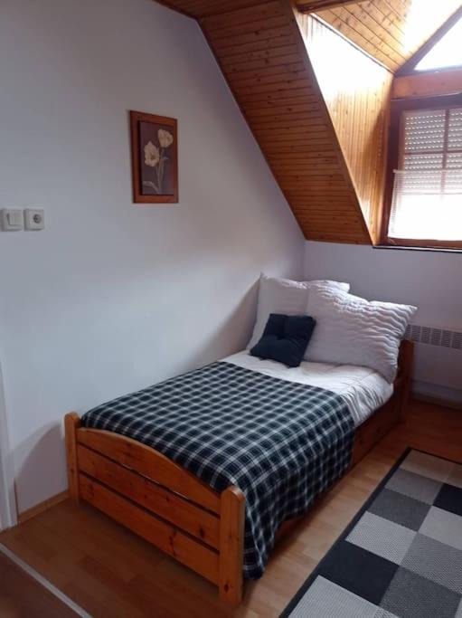Photo of Bedroom in Papa