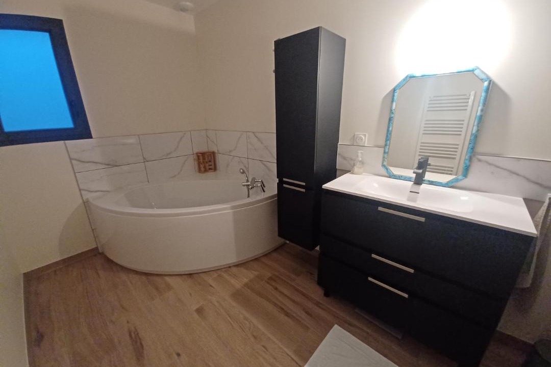 Photo of Bathroom in Les Aspres