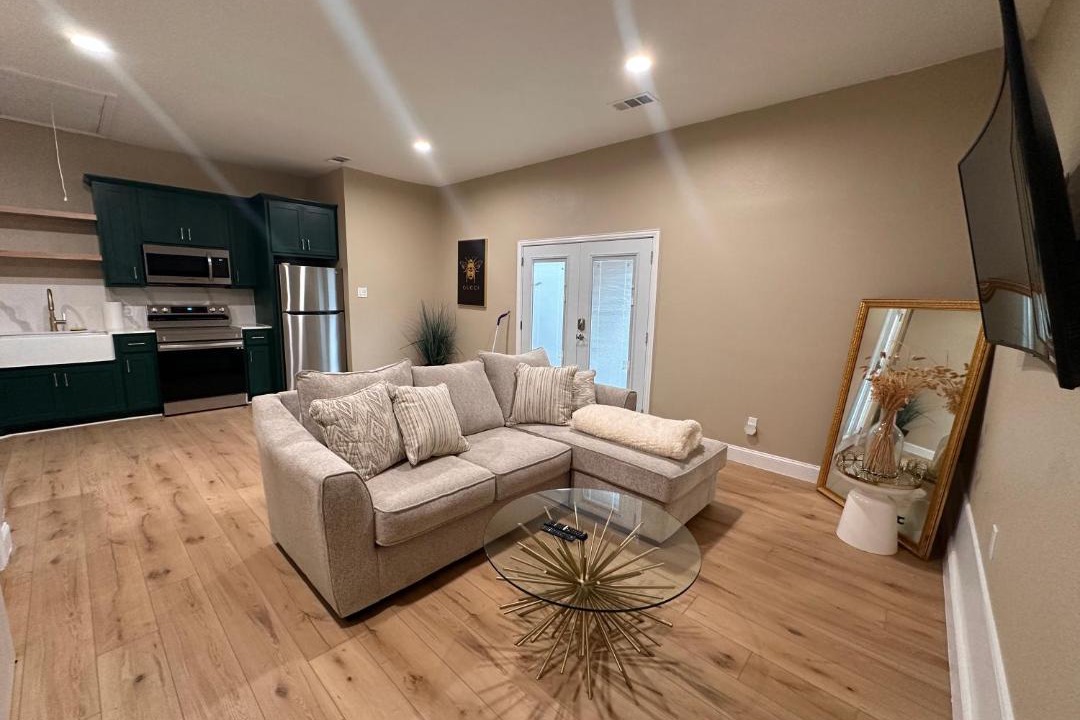 Photo of Livingroom in Red Oak