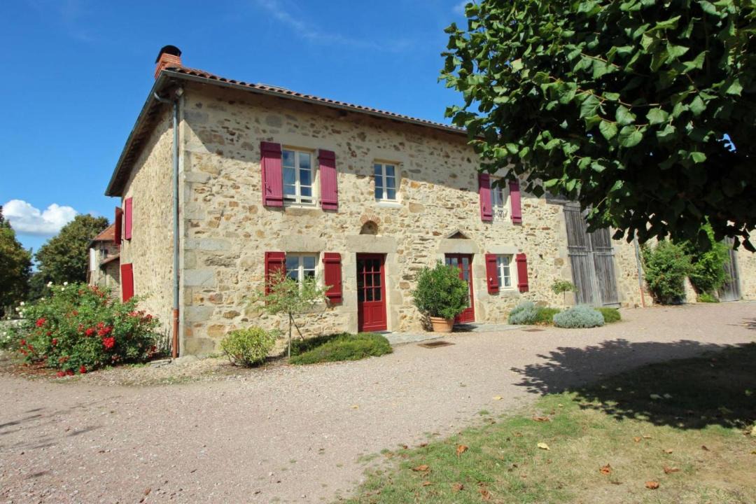 Photo of Buildings in Lavignac