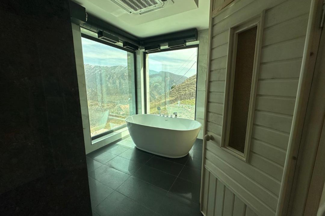 Photo of Bathroom in Kaputan