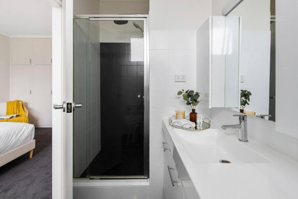 Photo of Bathroom in Caulfield North