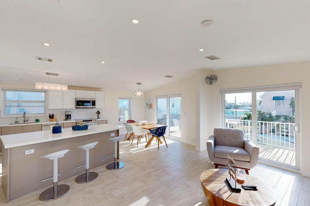 Photo of Livingroom in Marathon