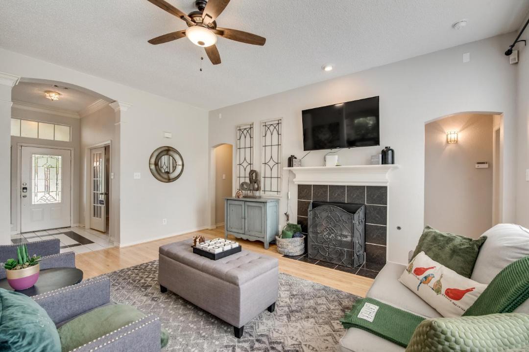 Photo of Livingroom in South Arlington