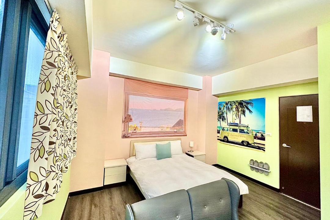 Photo of Bedroom in University District
