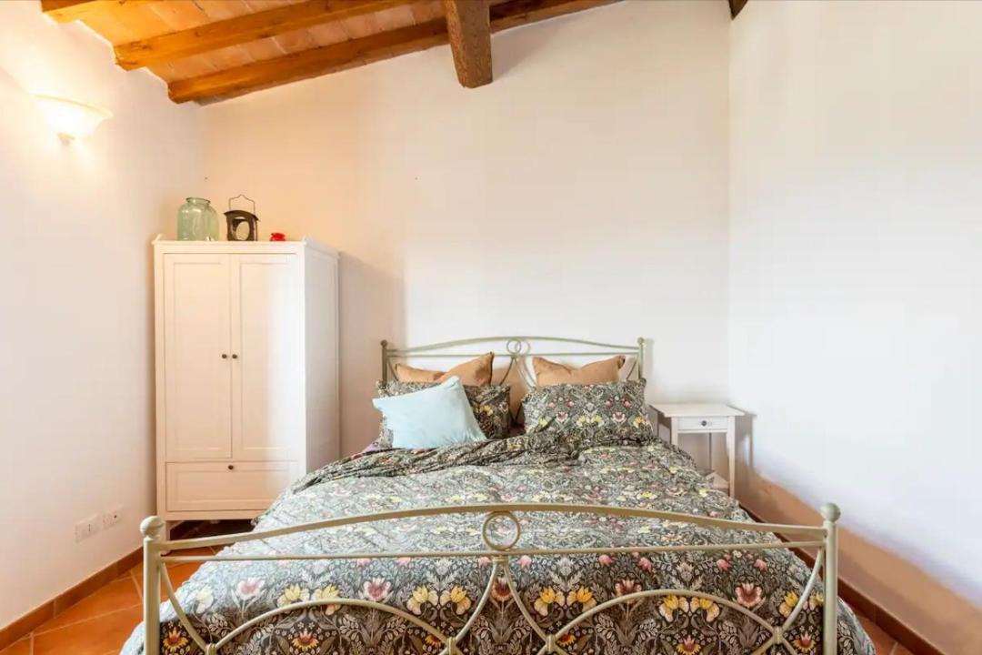 Photo of Bedroom in Calci