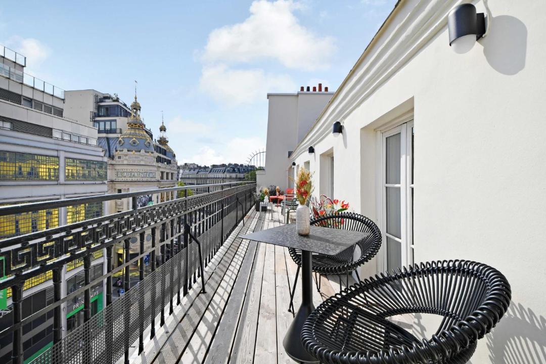 Photo of Patio Balcony in Madeleine