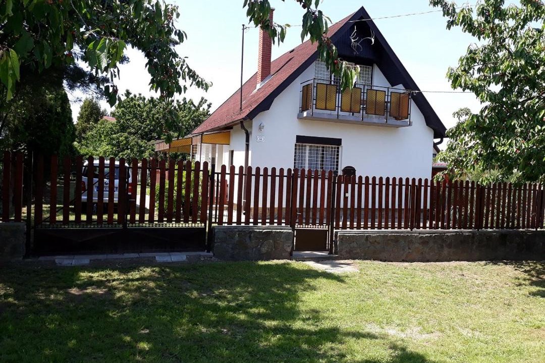 Photo of Buildings in Fertohomok