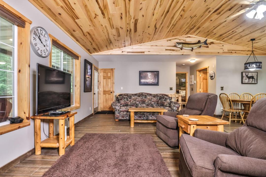 Photo of Livingroom in Mercer