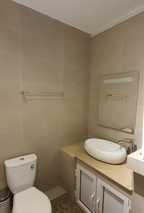 Photo of Bathroom in Candos