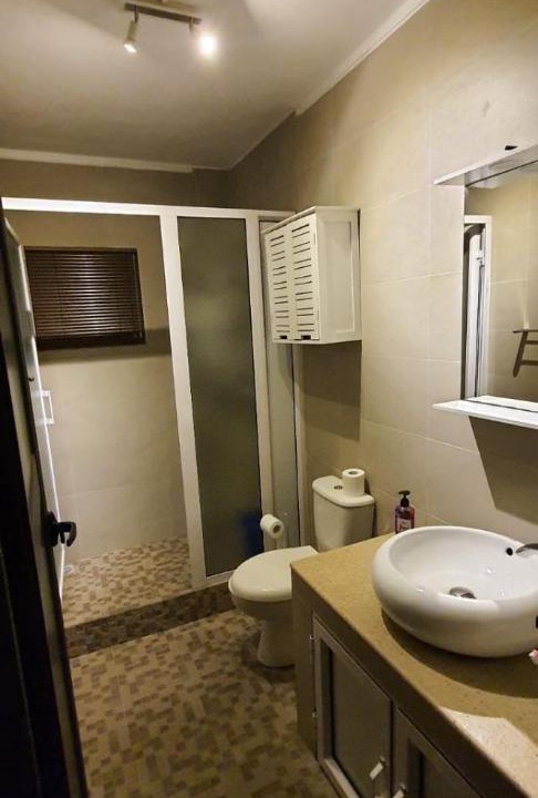 Photo of Bathroom in Candos
