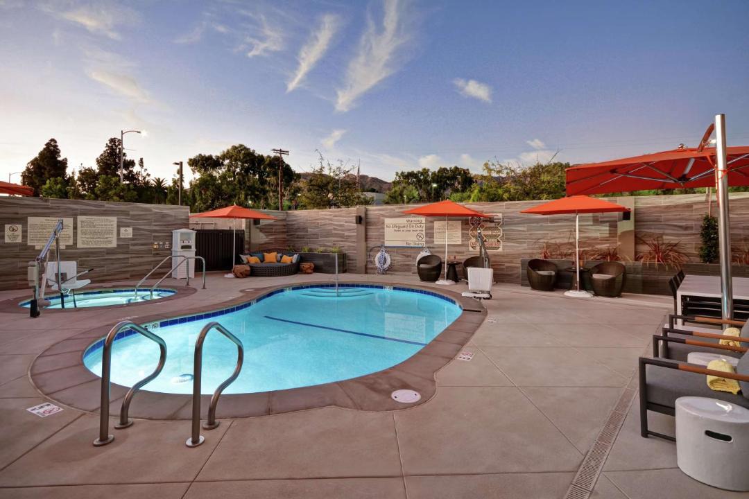 Photo of Outdoor in Burbank