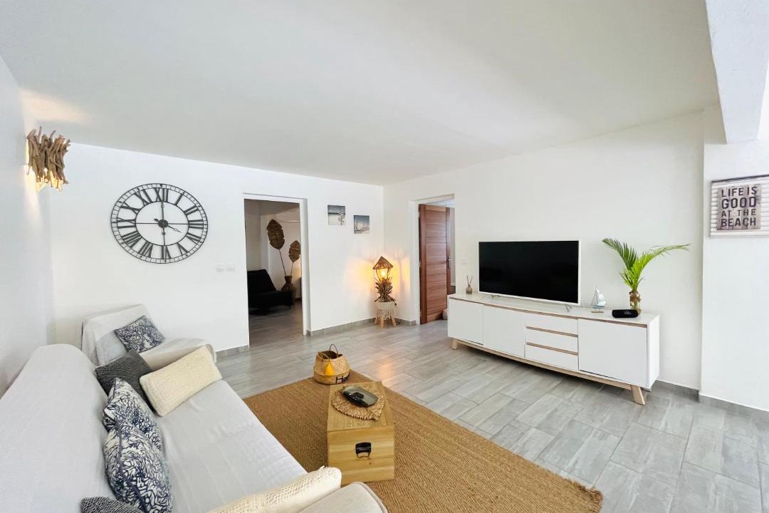 Photo of Livingroom in Anse des Rochers