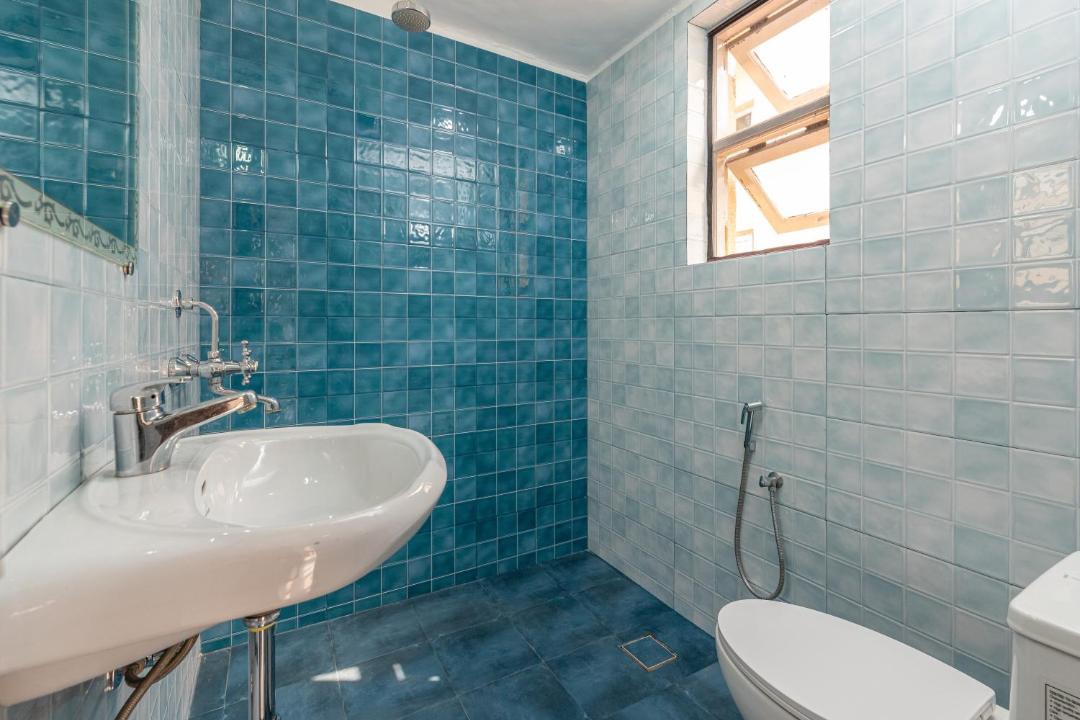 Photo of Bathroom in Gauravaddo
