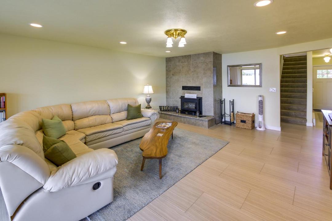 Photo of Livingroom in Newport