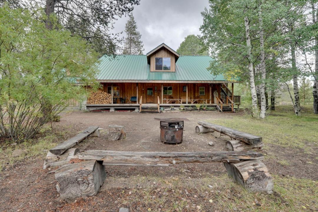 Photo of Others in Fort Klamath