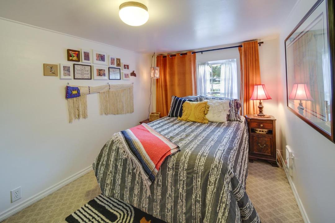 Photo of Bedroom in Newport