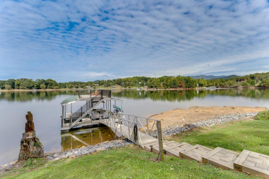 Photo of Others in Hayesville