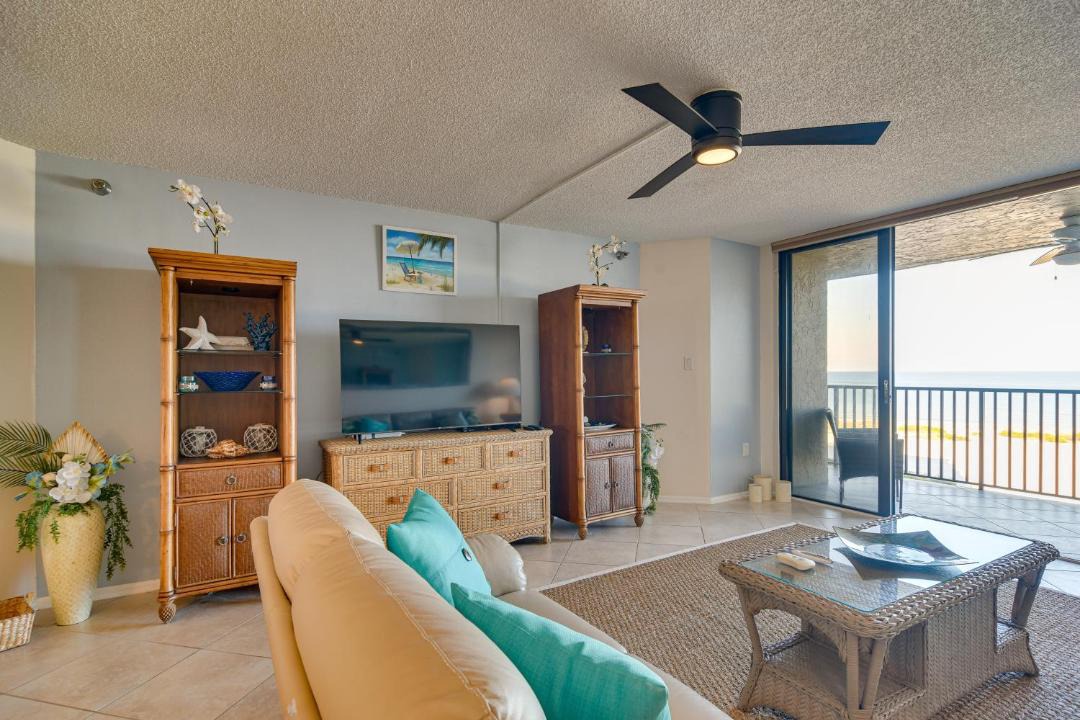 Photo of Livingroom in Sand Key