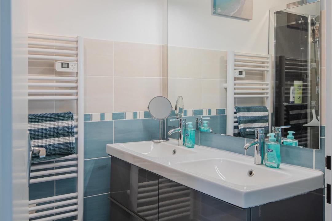 Photo of Bathroom in Lezardrieux