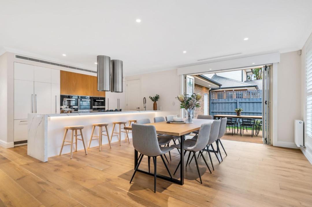 Photo of Livingroom in Hampton
