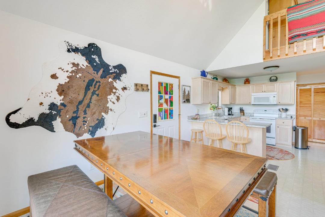 Photo of Livingroom in Upper Peachtree