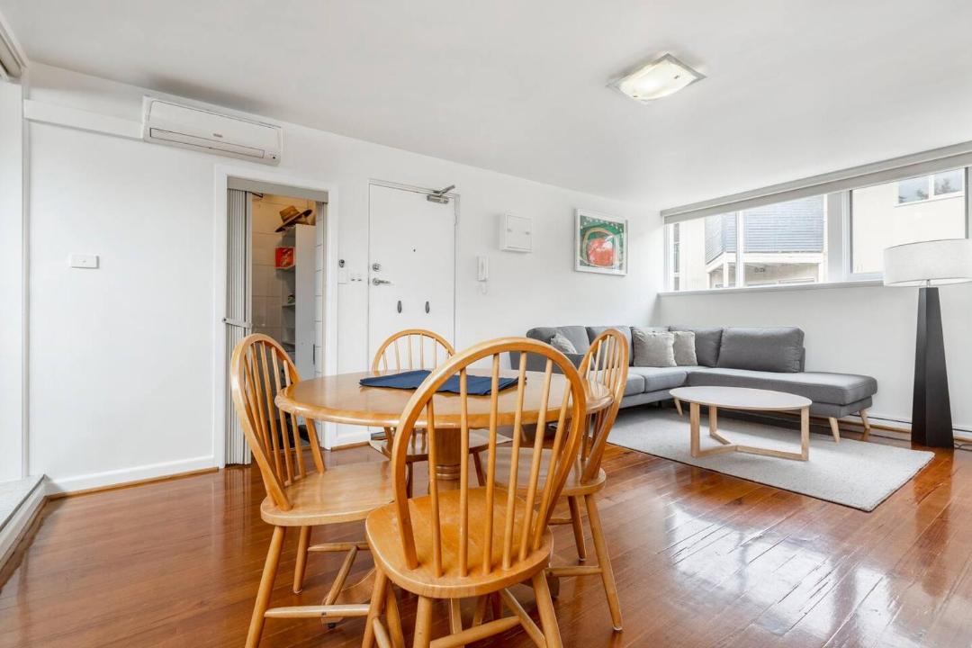 Photo of Livingroom in Hawthorn