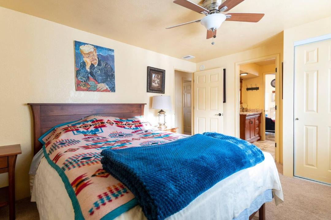 Photo of Bedroom in Tehachapi