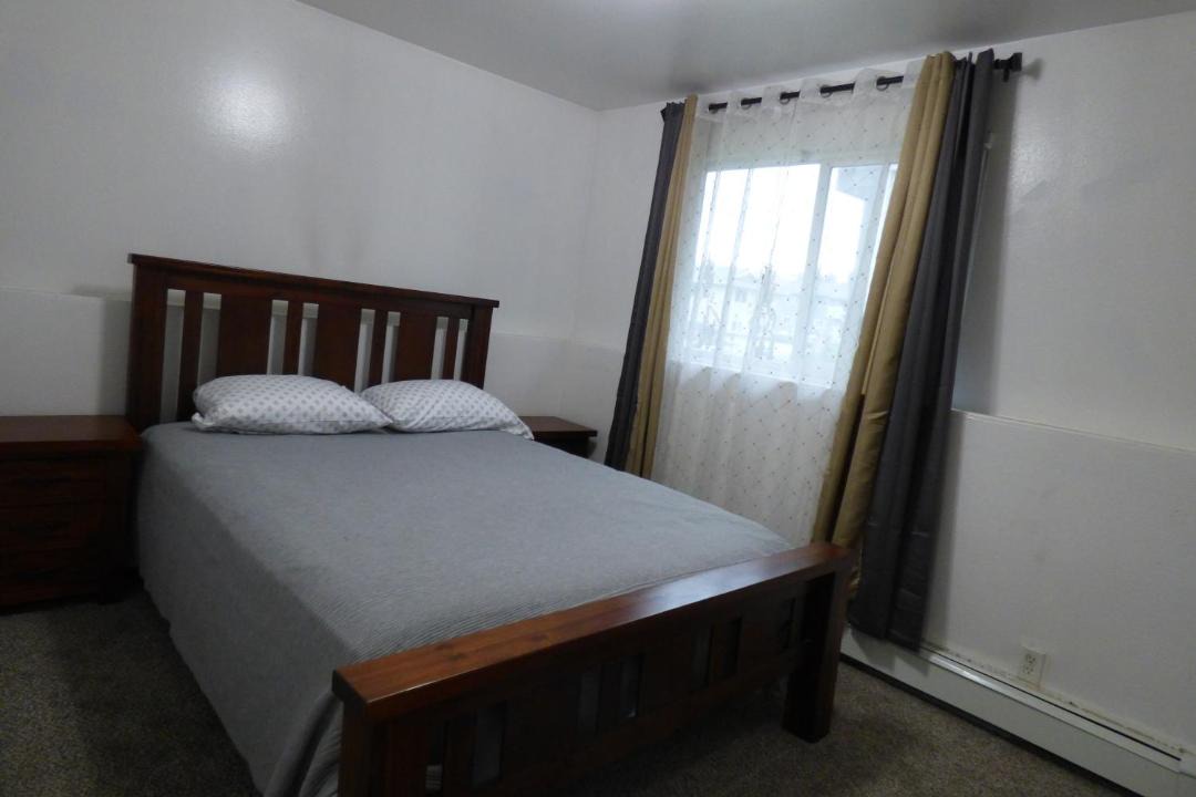Photo of Bedroom in Midtown Anchorage
