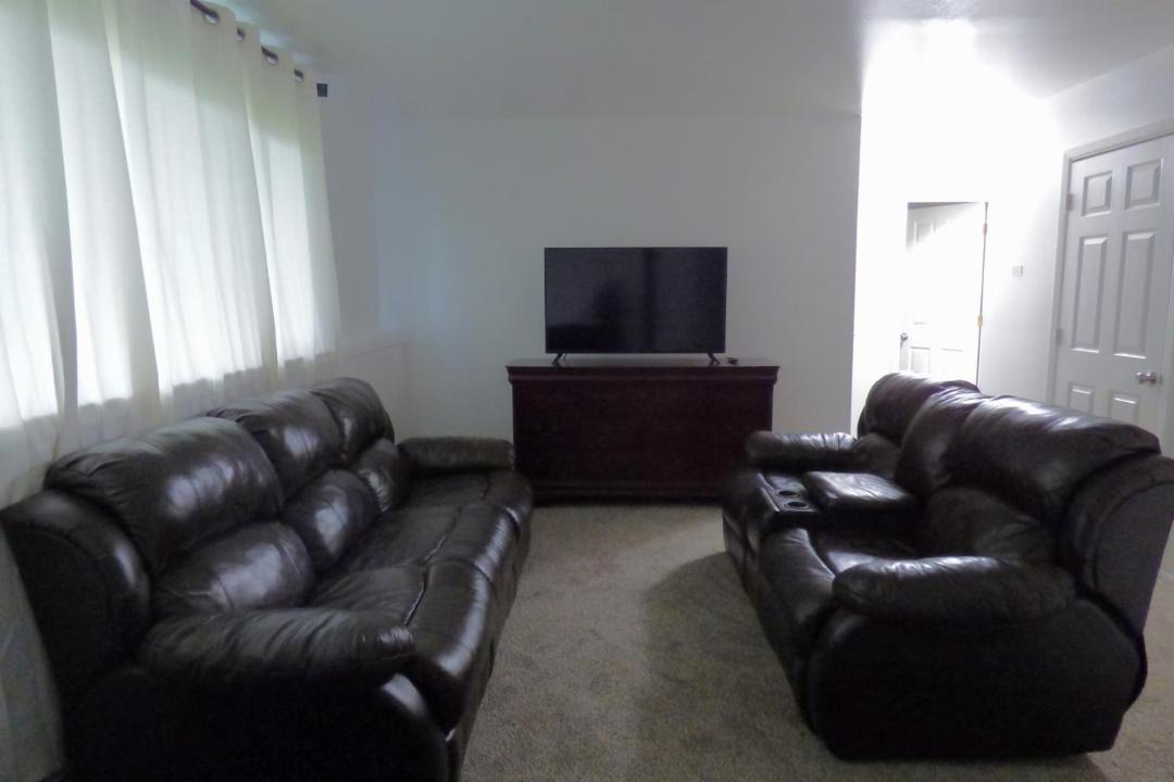 Photo of Livingroom in Midtown Anchorage