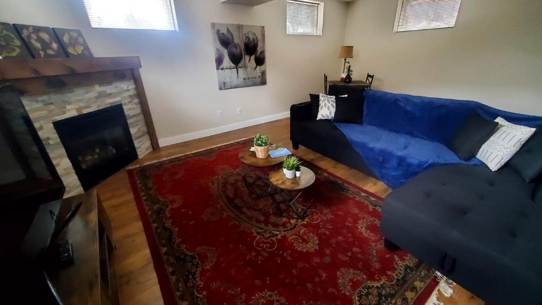 Photo of Livingroom in Stoney Creek