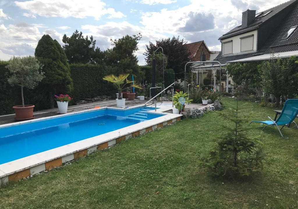 Photo of Outdoor in Steinthaleben