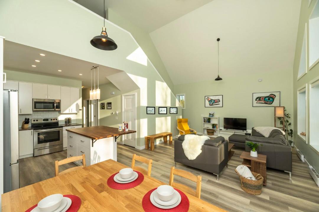 Photo of Livingroom in Whitehorse