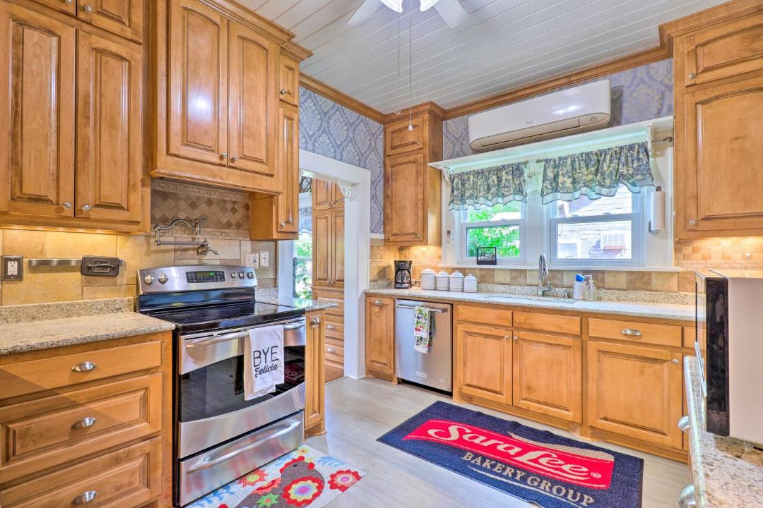 Photo of Kitchen in Corsicana