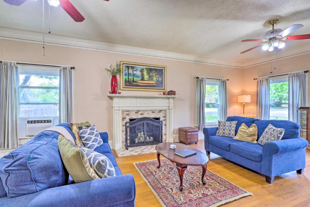 Photo of Livingroom in Corsicana