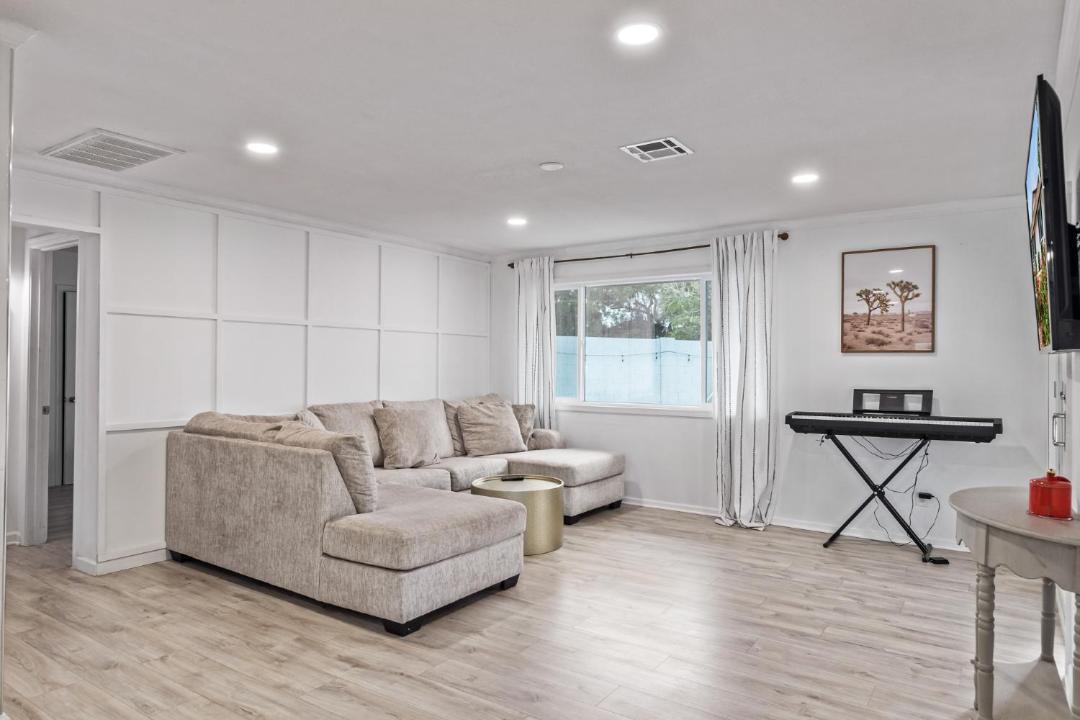 Photo of Livingroom in Village Grove