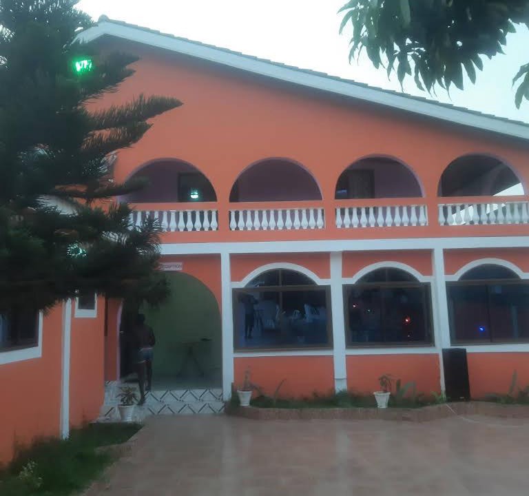 Photo of Buildings in Ngleshi Amanfro