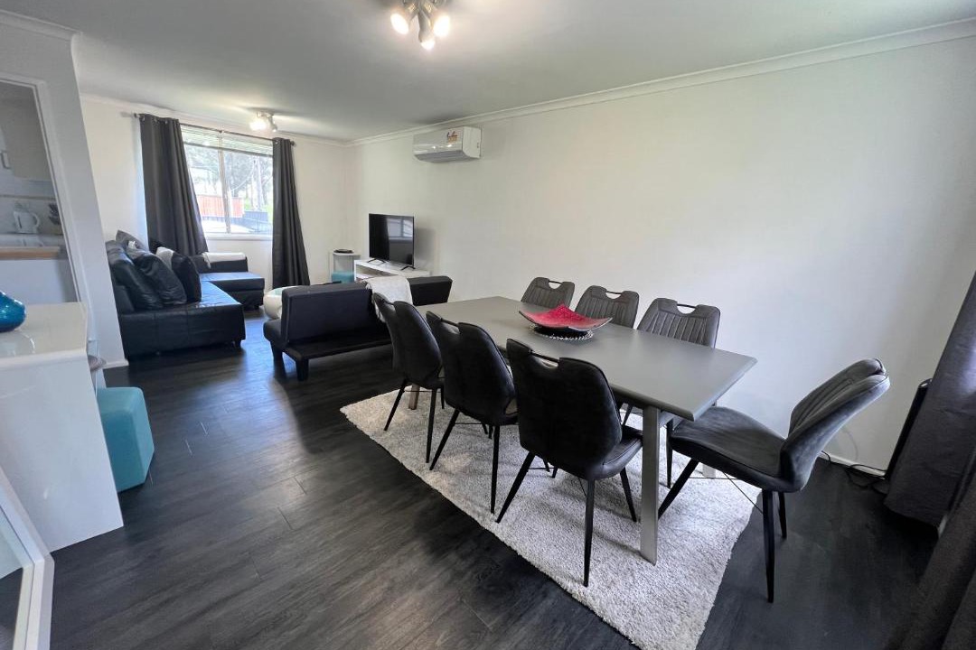 Photo of Livingroom in Higgins