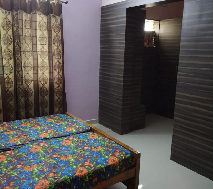 Photo of Bedroom in Tirupporur