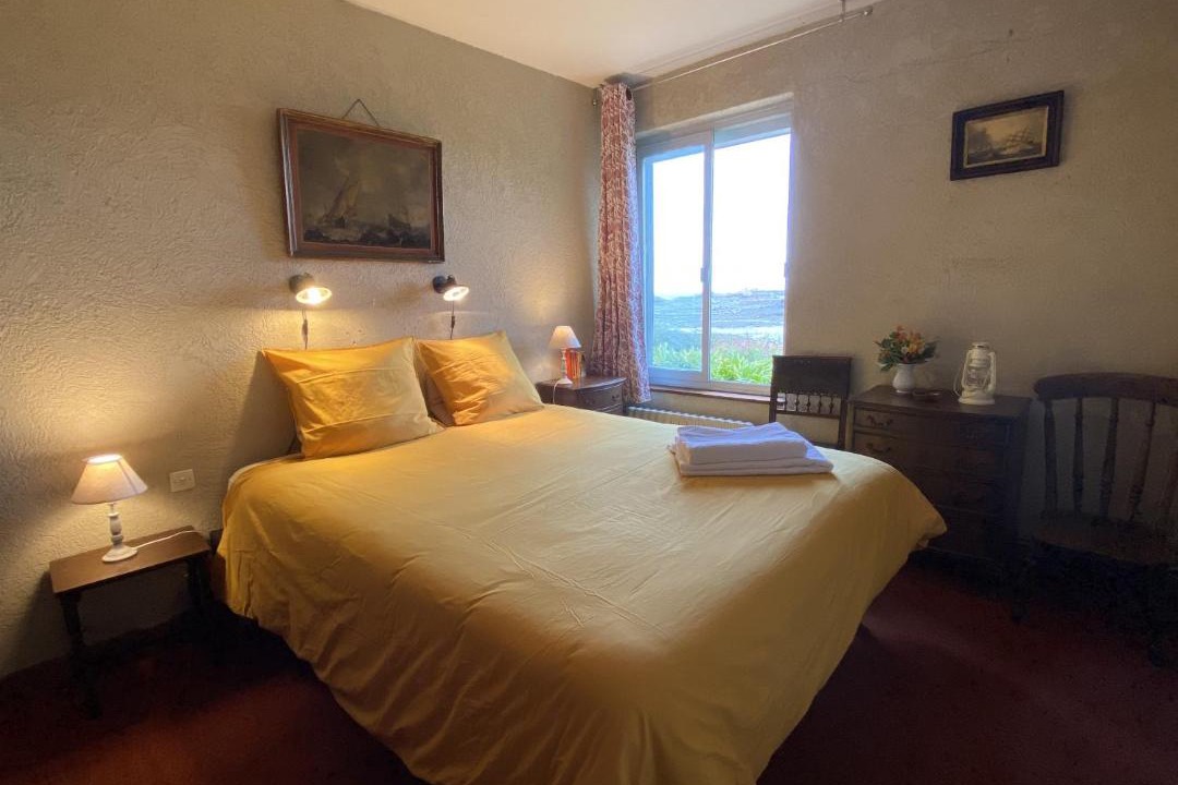 Photo of Bedroom in Ile-de-Brehat