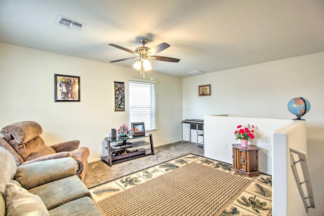 Photo of Livingroom in Tucson
