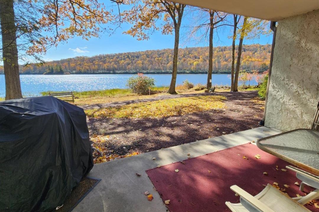 Photo of Others in Lake Harmony