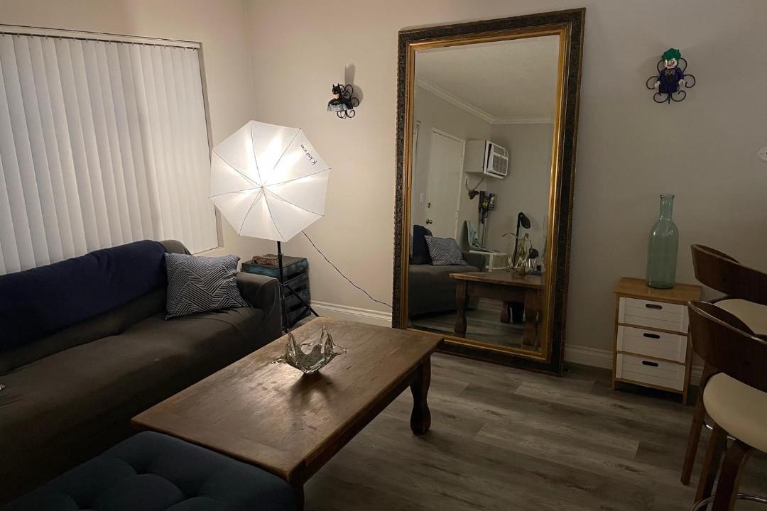 Photo of Livingroom in Valley Village