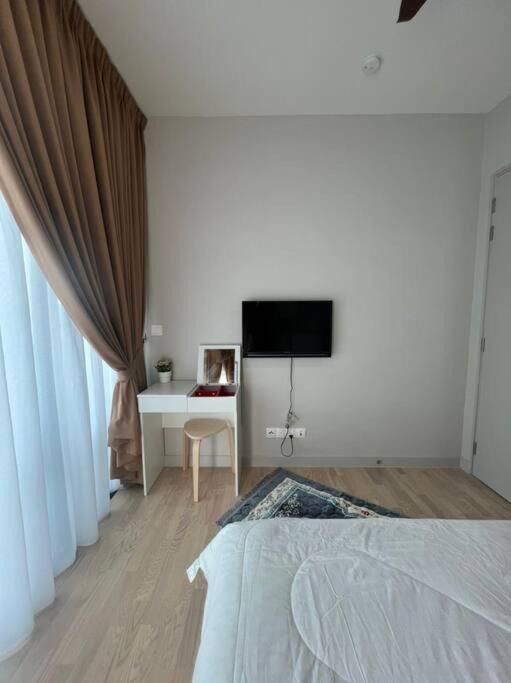 Photo of Bedroom in Taman Keramat