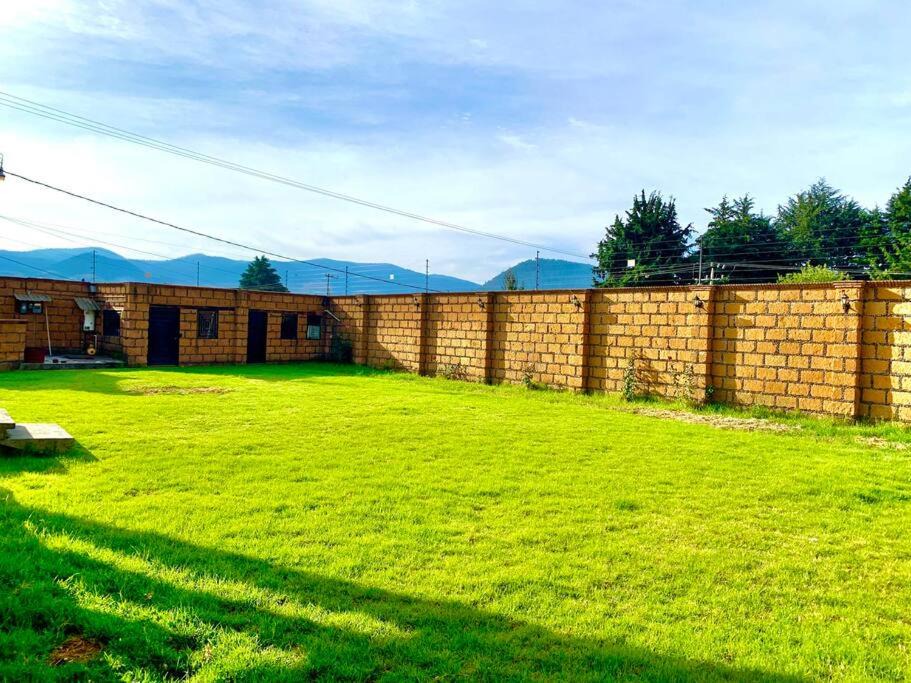 Photo of Buildings in Santiago Tilapa