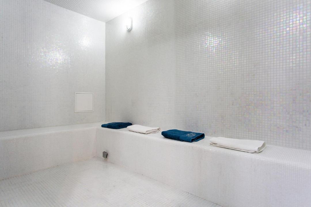 Photo of Bathroom in Tourouvre