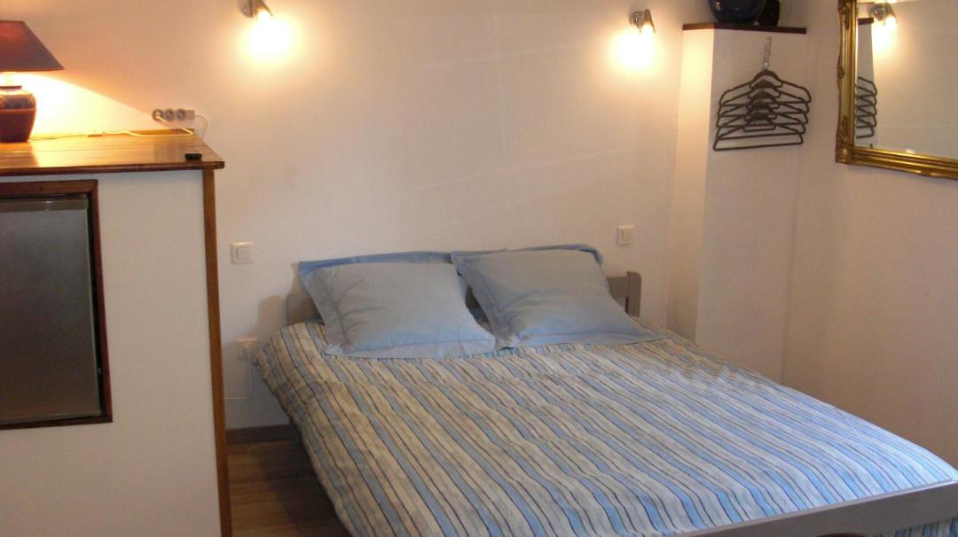 Photo of Bedroom in Saint-Priest-la-Plaine