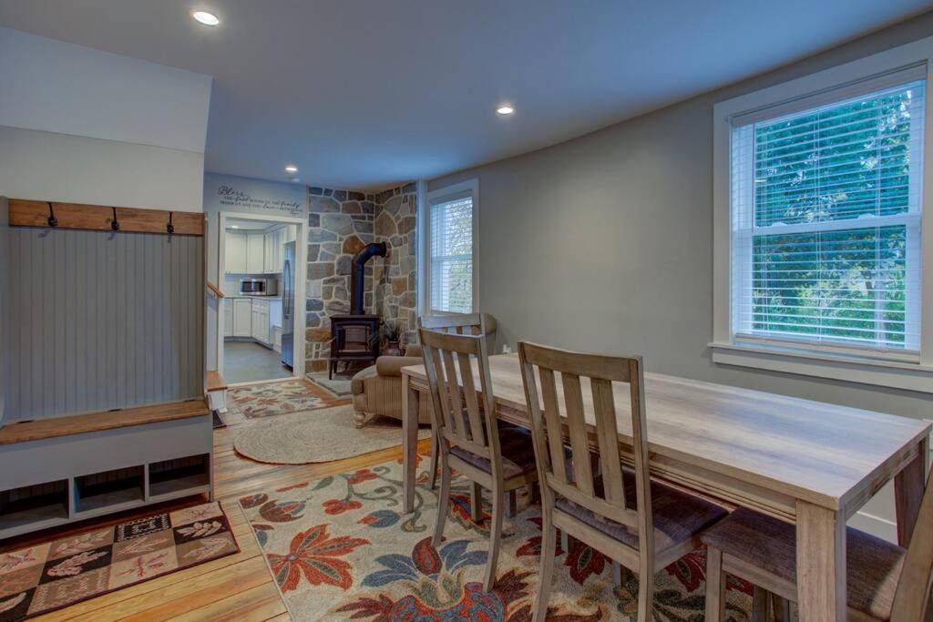 Photo of Livingroom in Salunga